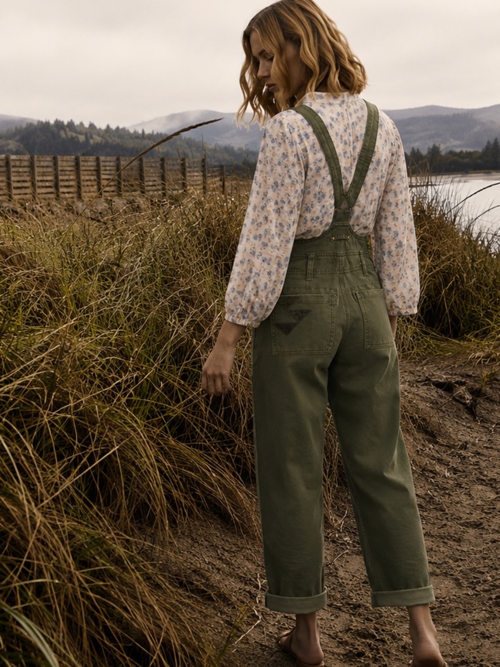 Pilcro Wanderer Patchwork Overalls Green Utility Bib Size 25 Anthropologie Boho - Picture 5 of 16